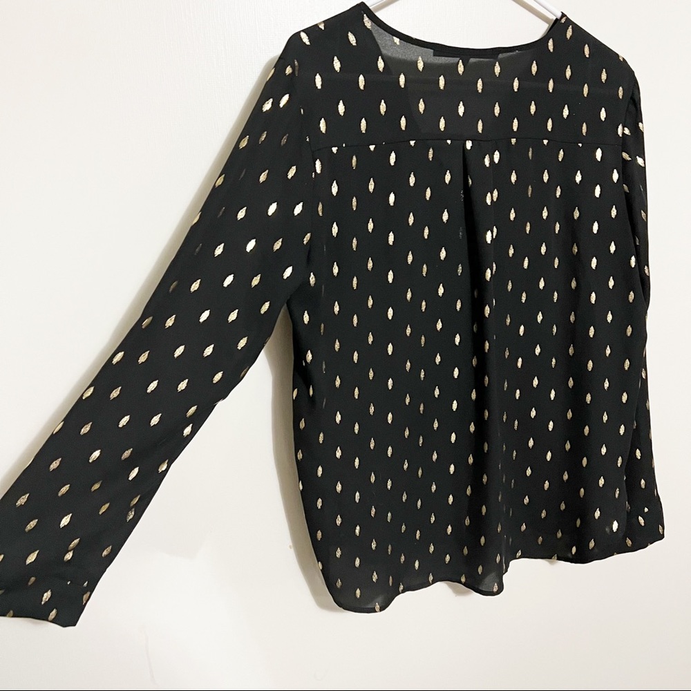 Collective Concepts Blouse with Metallic Ikat Print M - Picture 6 of 11